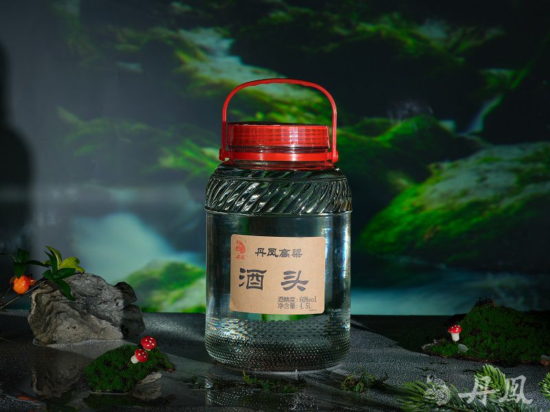 60°香蕉视频网站入口高粱酒头